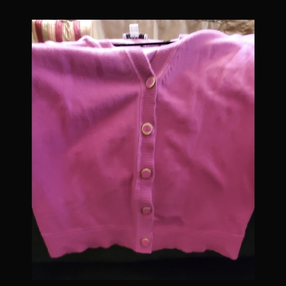 Sweater - Picture 7 of 8